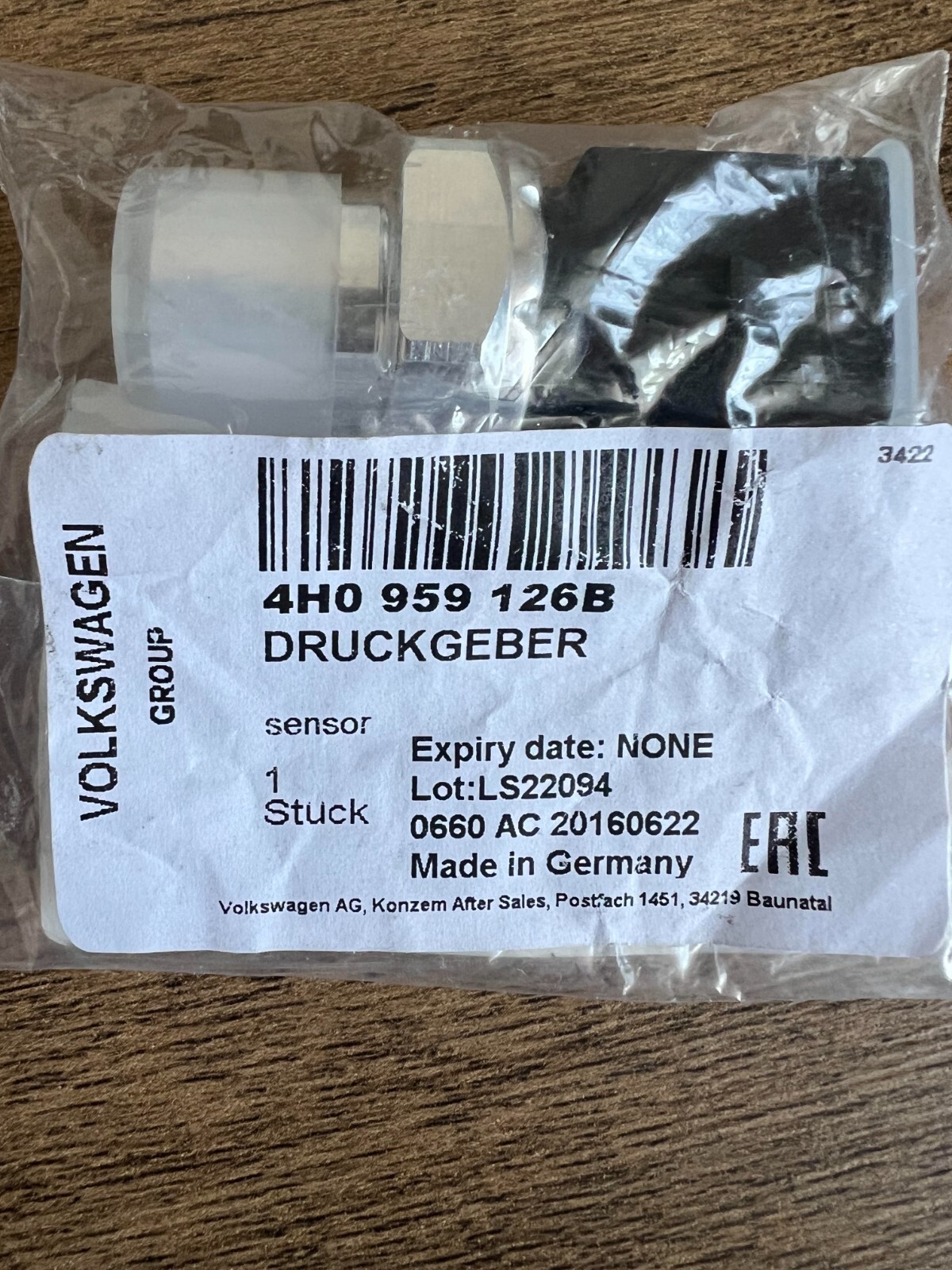 ORIGINAL VW  AUDI SEAT SKODA A/C AIR CONDITIONING PRESSURE SENSOR 4H0959126B,NEW