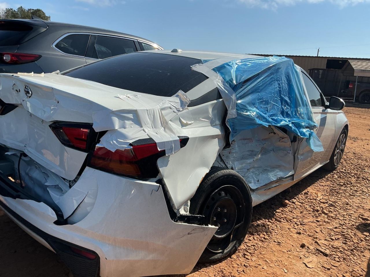 ALTIMA 2019 Glove Box 4958331