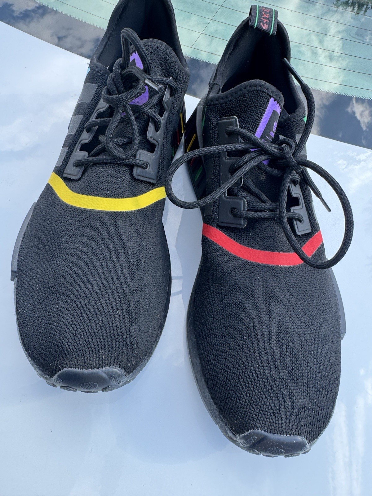 Addias Pixar Size 12