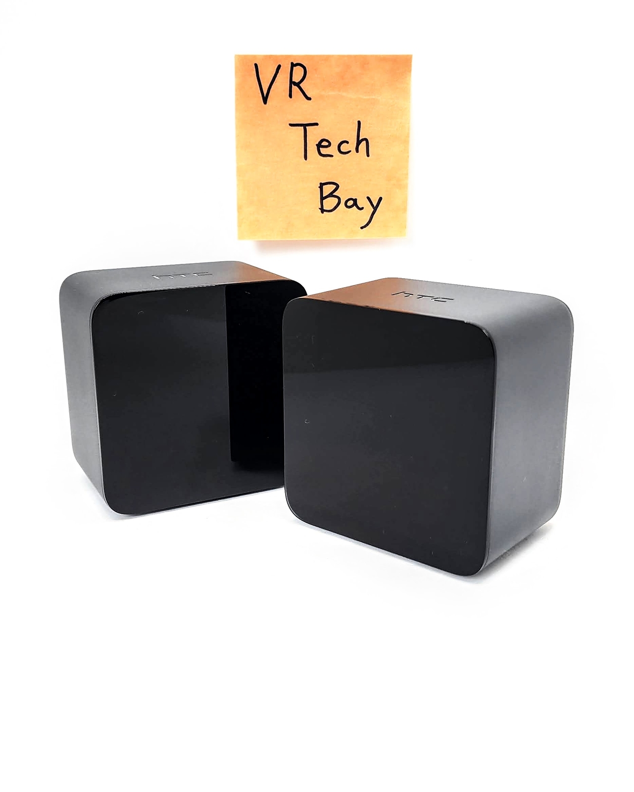 2 HTC Vive VR Base Station 1.0 Lighthouse (Pair)