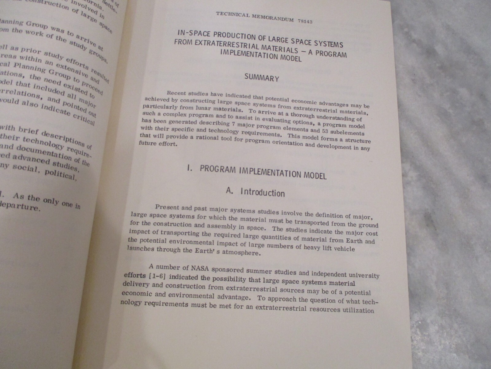 NASA MSFC SPACE SHUTTLE EXTRATERRESTRIAL/SRB/COATING/ENVIRONMENT MATERIALS MEMOS