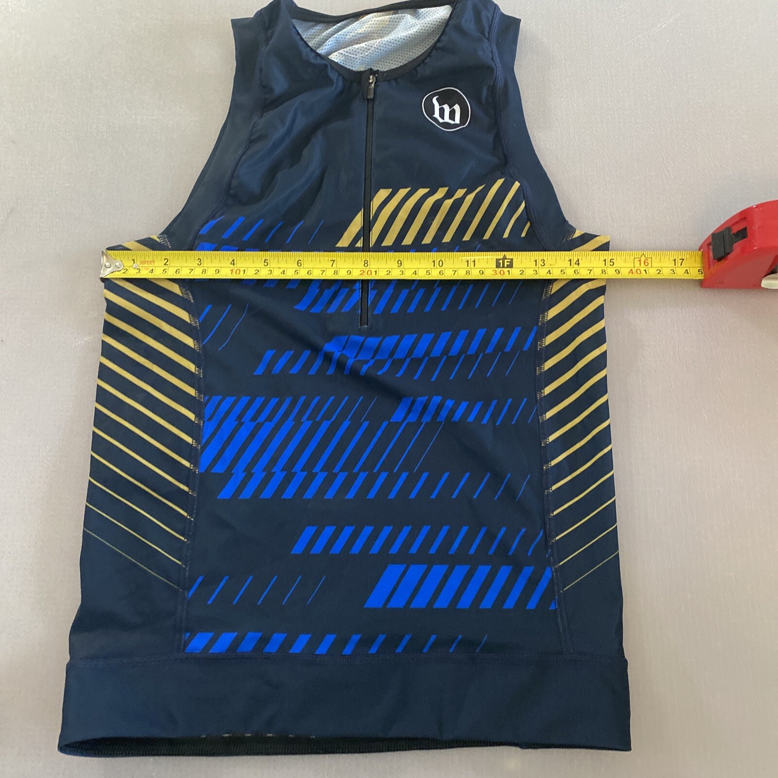 Wattie Ink Mens Size Medium M Tri Triathlon Top (8852-21)
