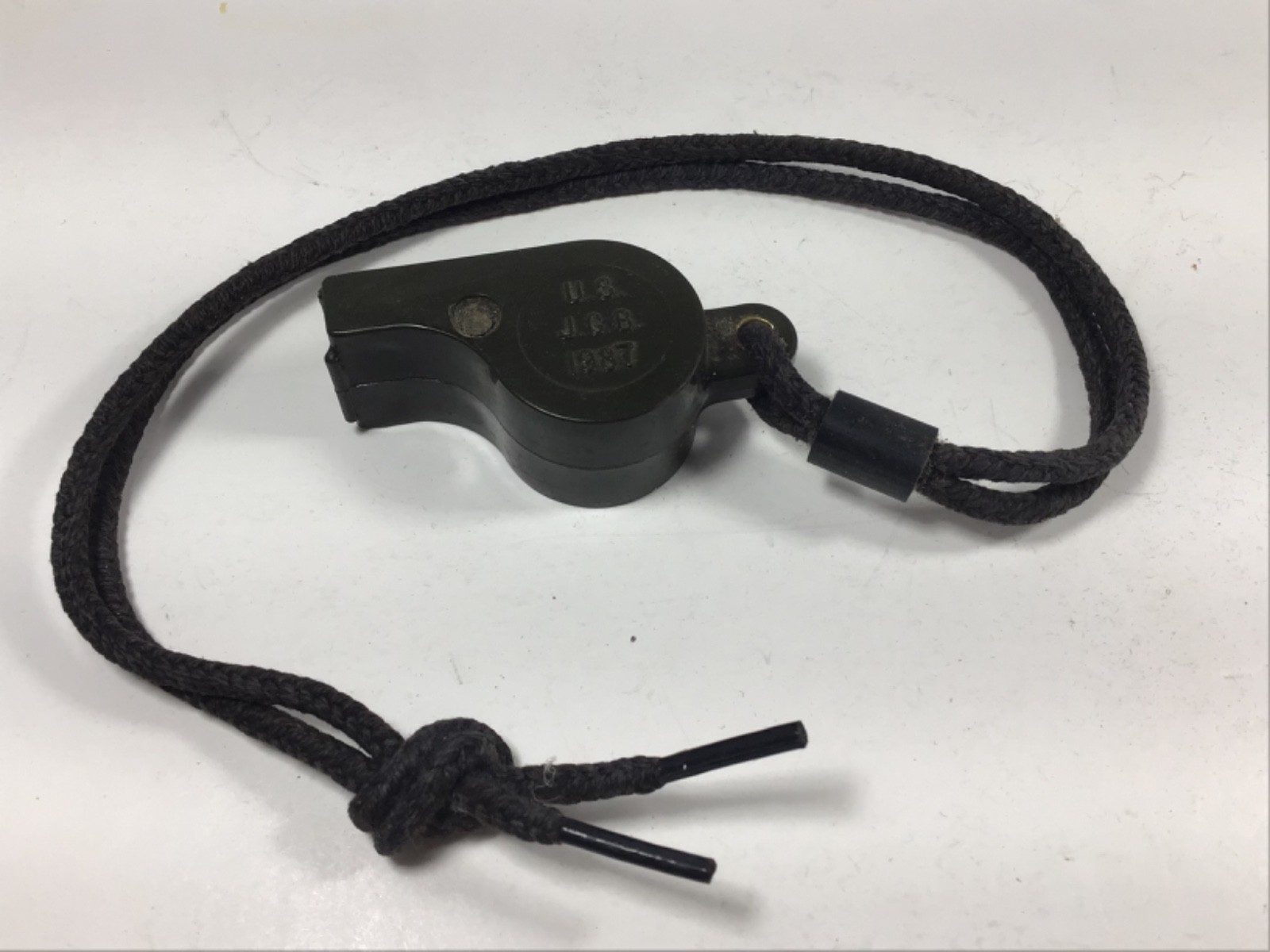 1987 US Army Plastic Whistle US JGB 1987 W2
