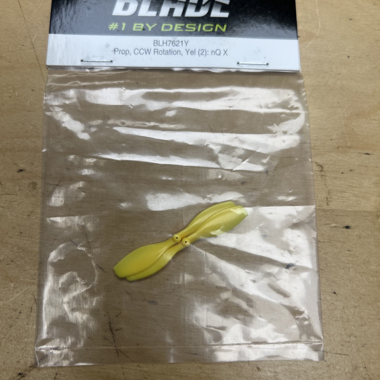 Blade Prop  Counter-Clockwise Rotation  Yel (2): N BLH7621Y