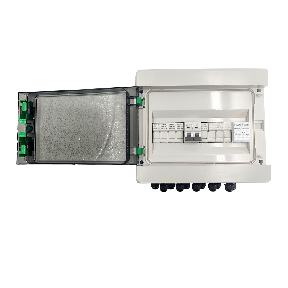 Solar PV Combiner Box Plastic 15A 4strings 550VDC Solar Panel Circuit Breaker