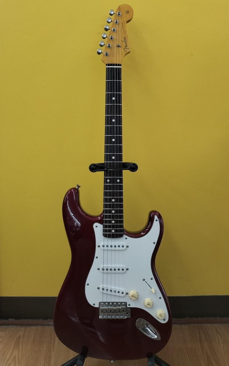 FENDER JAPAN Stratocaster Type ST62 Used
