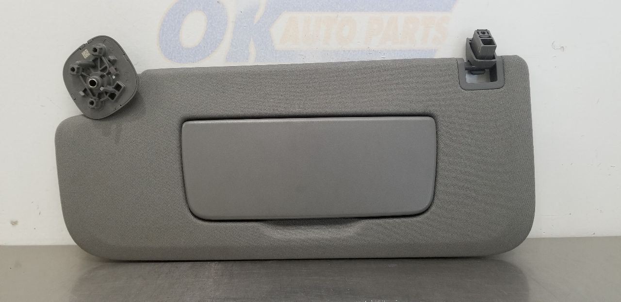 20 GMC SIERRA 1500 SUN VISOR LEFT DRIVER GRAY NON ILLUMINATED