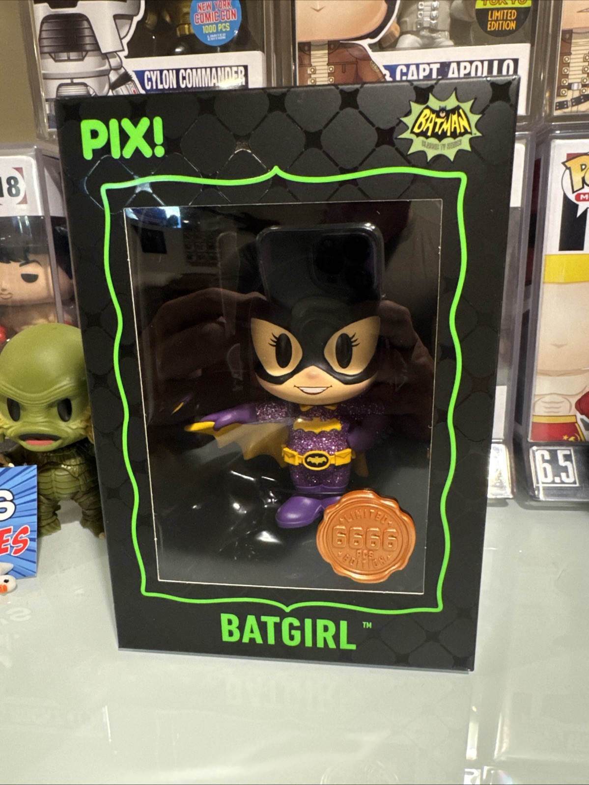 Thrilljoy PIX! BATGIRL LE 6666 PIX COMMON