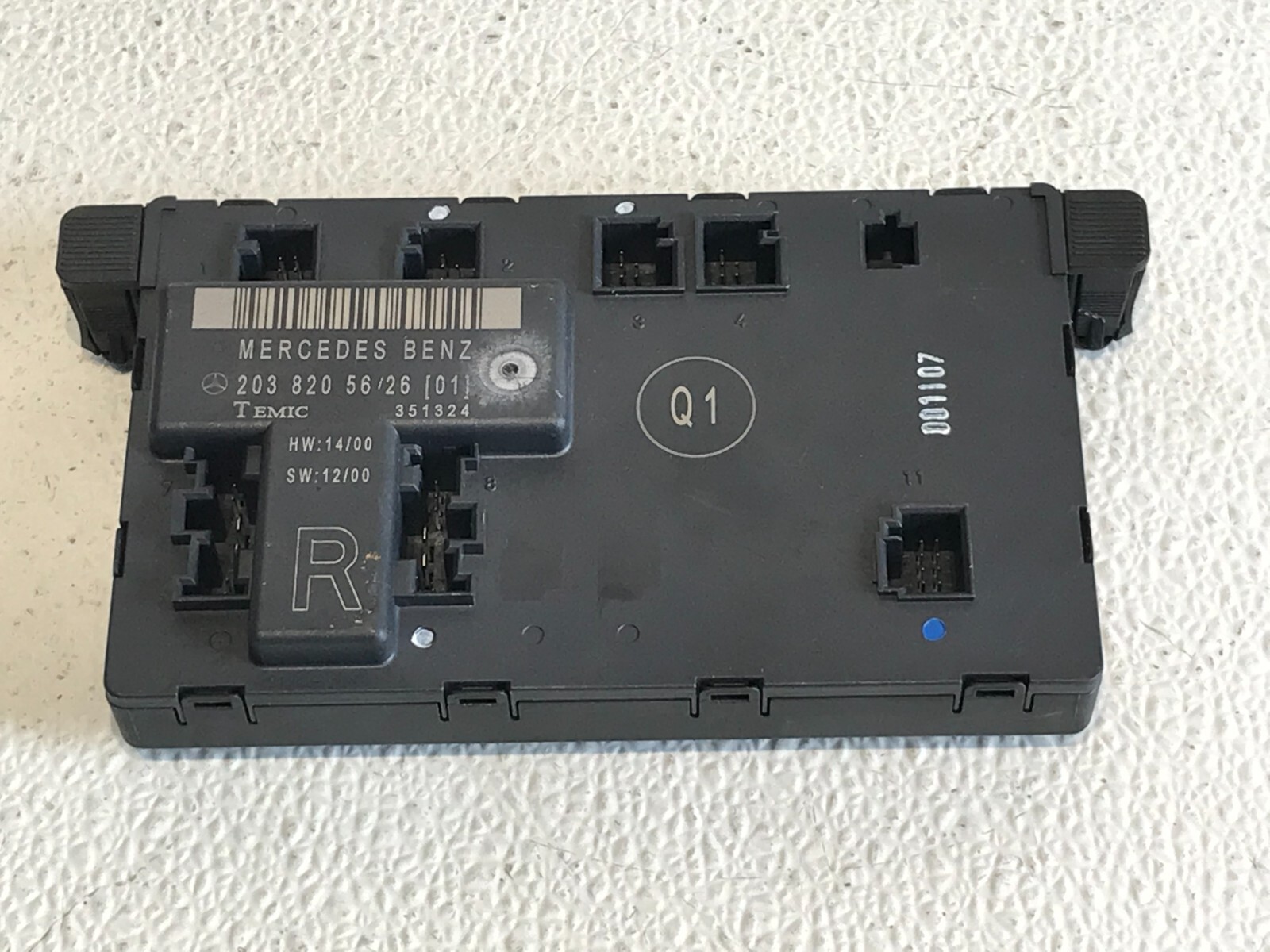 01-07 MERCEDES W203 C240 C230 C280 C320 FRONT RIGHT RH PASSENGER DOOR MODULE OEM