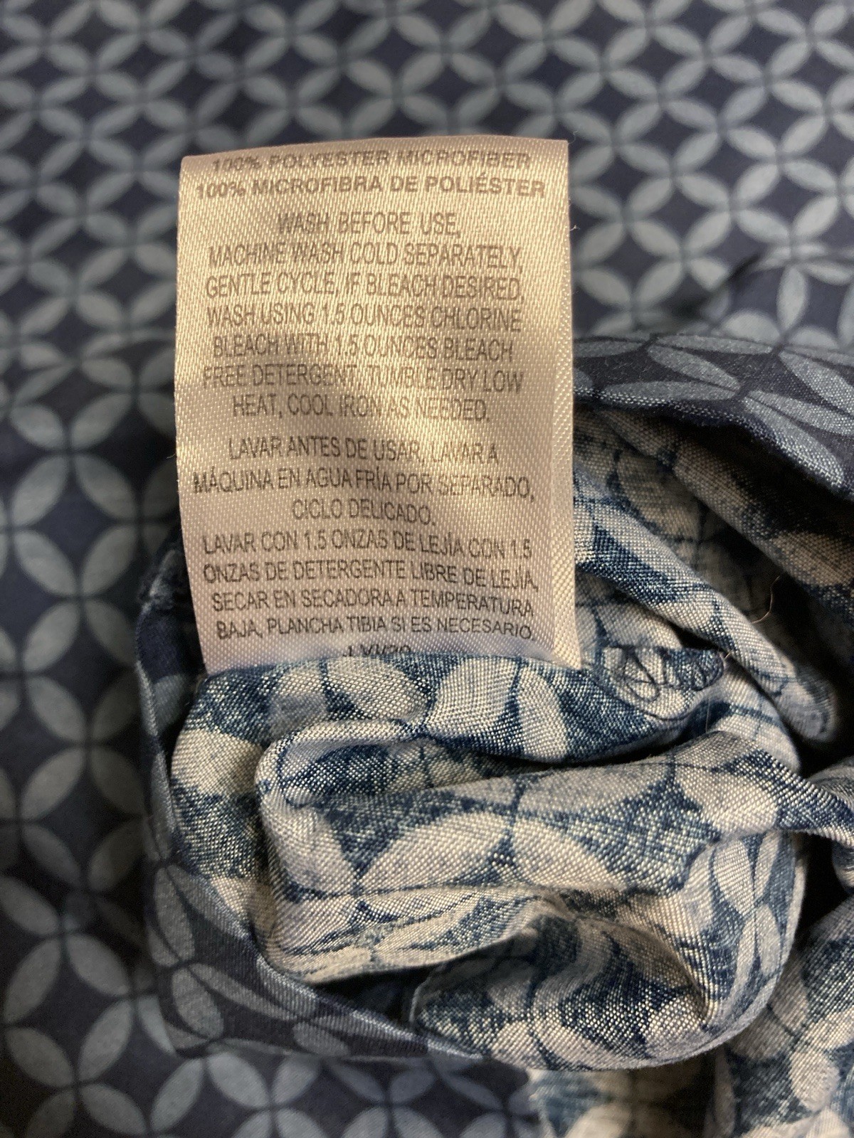 3 Mainstays Soft Microfiber Pillowcases Std/Qn 20 x 32" Navy Blue / Blue Pattern
