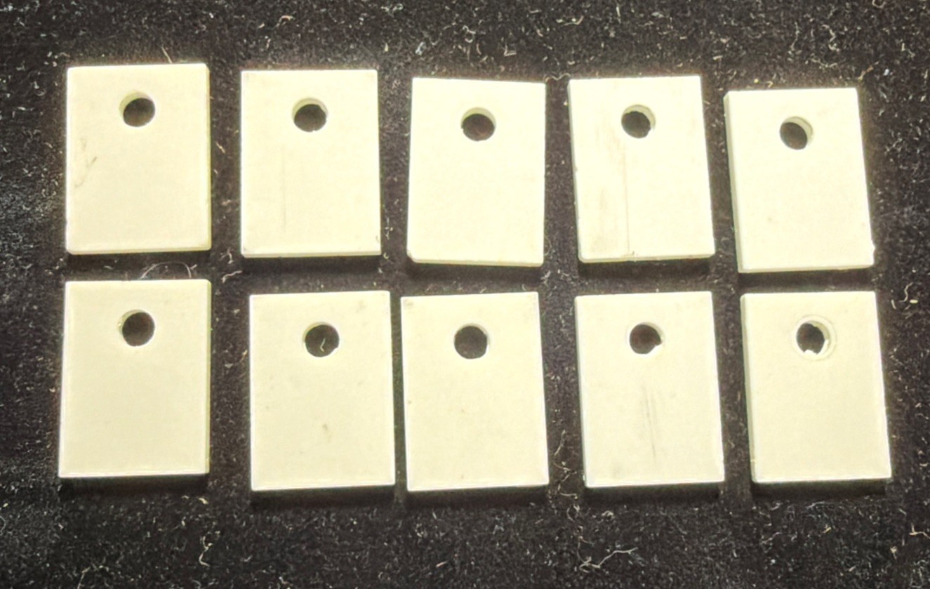 TO-220 Alumina Ceramic Insulator Transistor Heatsink Pads 14x20x2 mm 14x19x2 mm