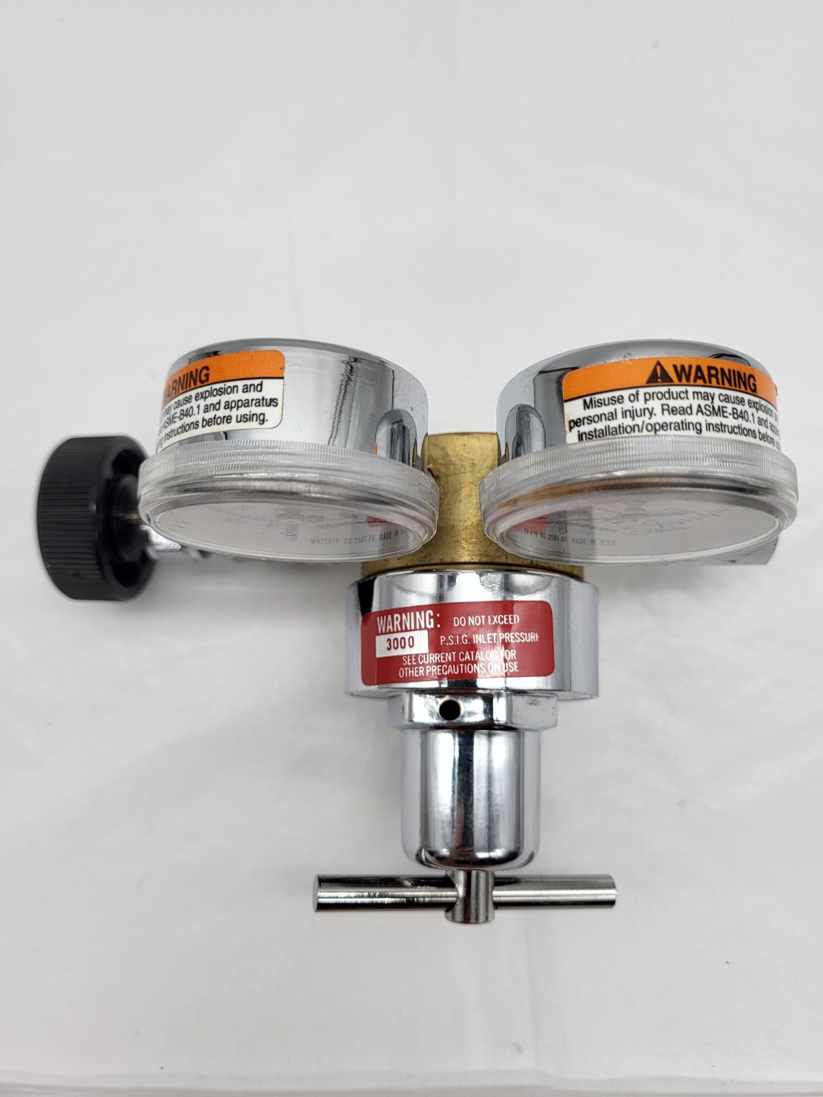 Matheson Model 3320A Pressure Gauge Regulator