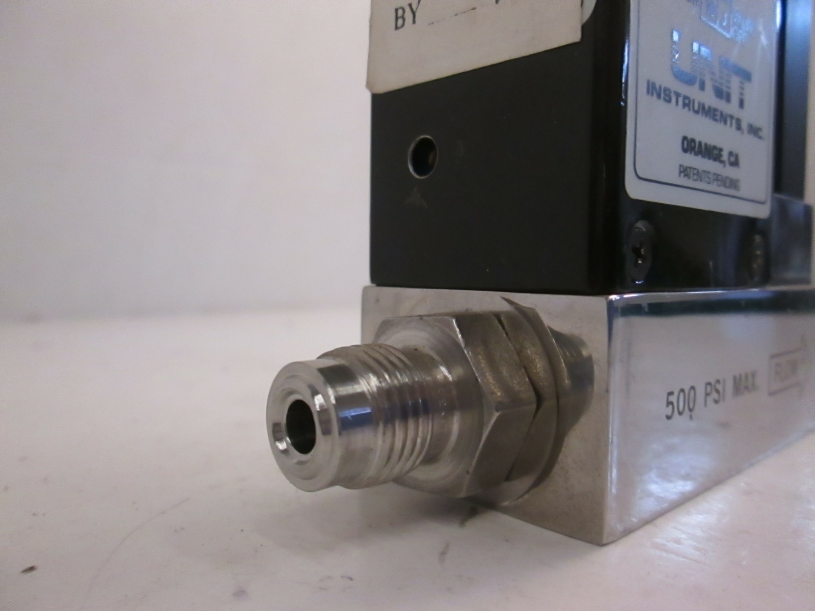 Unit UFC-1020A Mass Flow Controller MFC, N2, 1 SLM