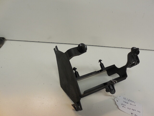 03-10 Porsche Cayenne Control Module Bracket 7L5959191
