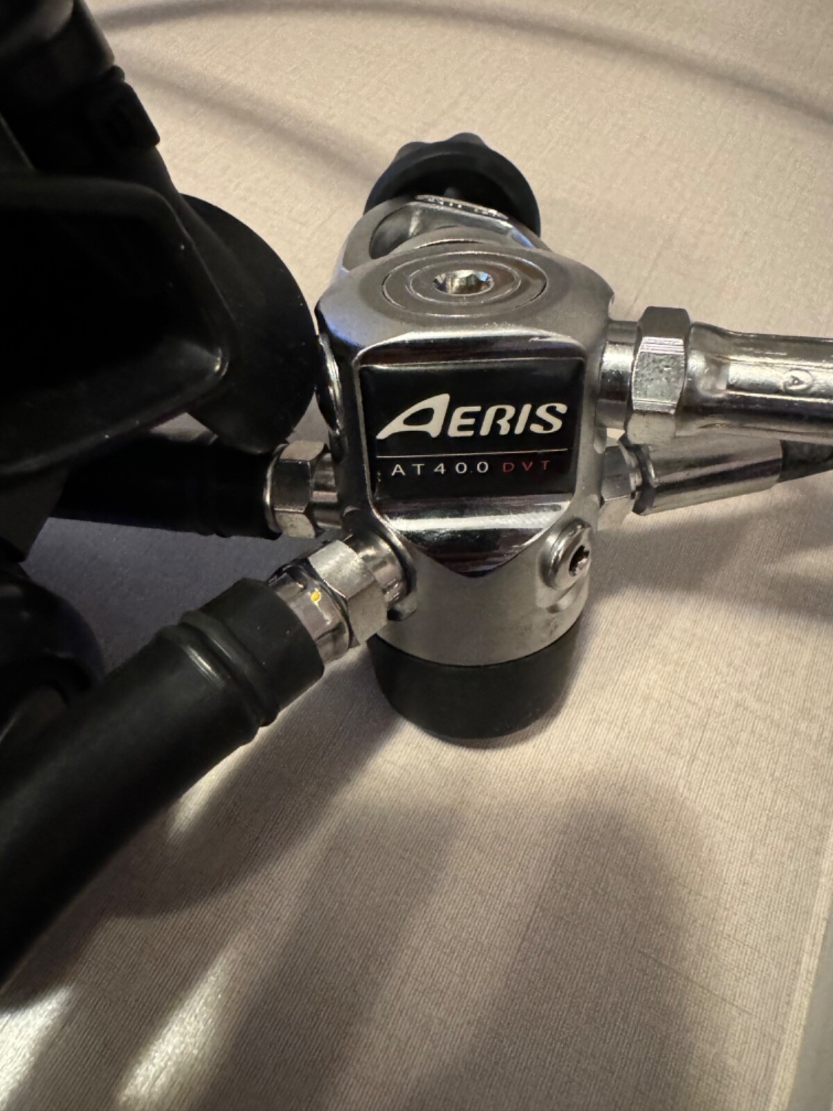 Aeris AT400 DVT ION OMS Pressure Gauge Scuba Diving Regulator Set