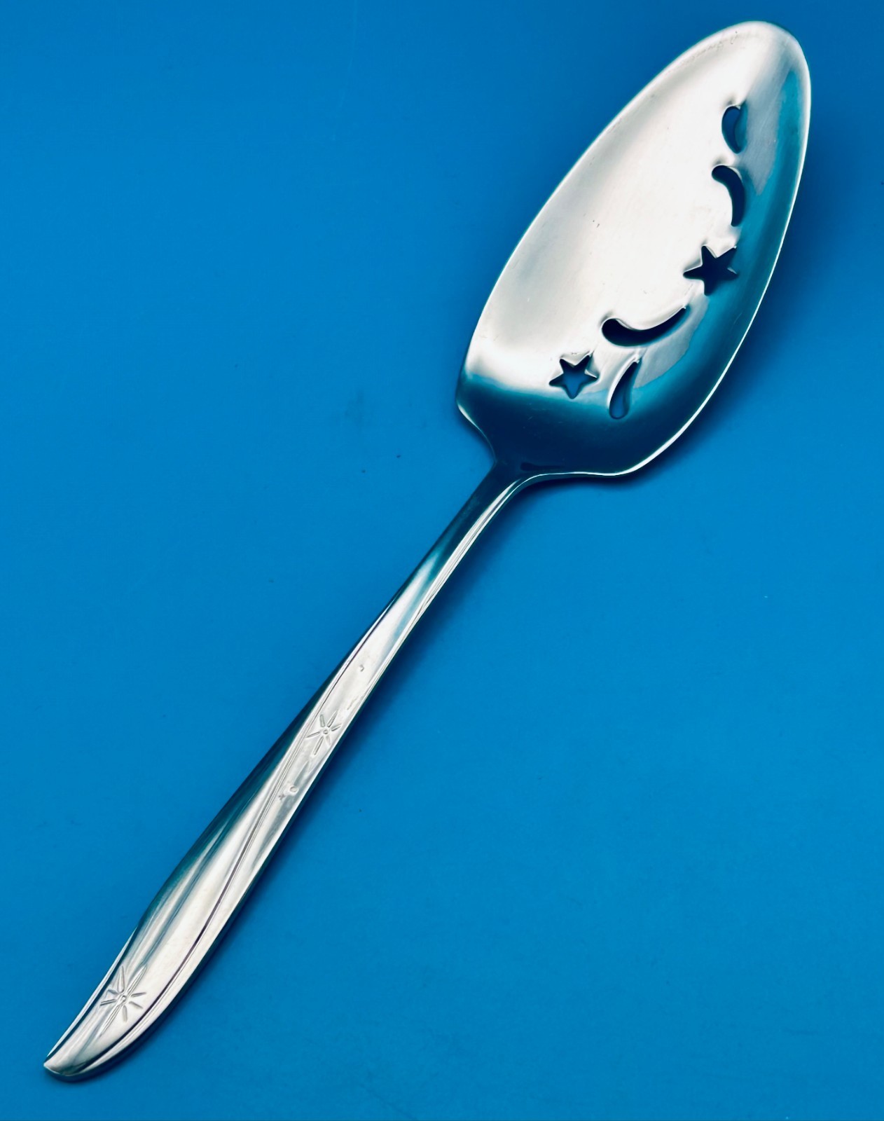 Oneida TWIN STAR Pierced Pie Cake Server 9 1/2" Stainless Flatware Community
