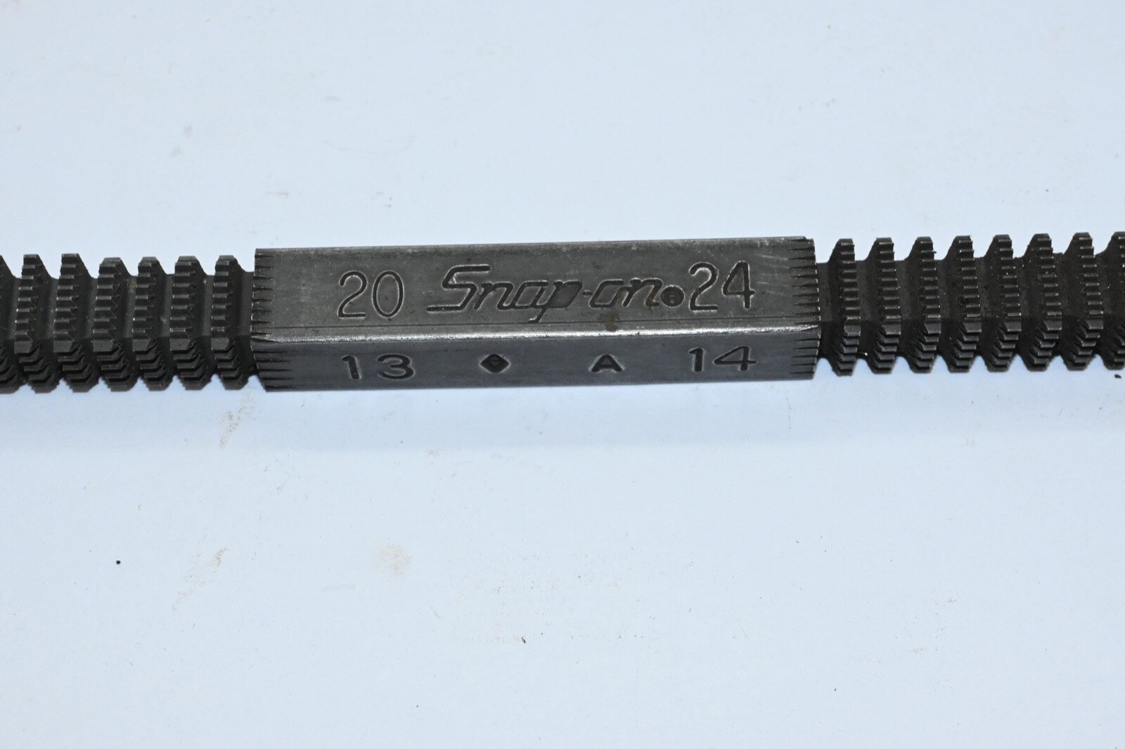 Snap-On Tools Thread File TF1124B Sizes 11 12 13 14 16 18 20 & 24