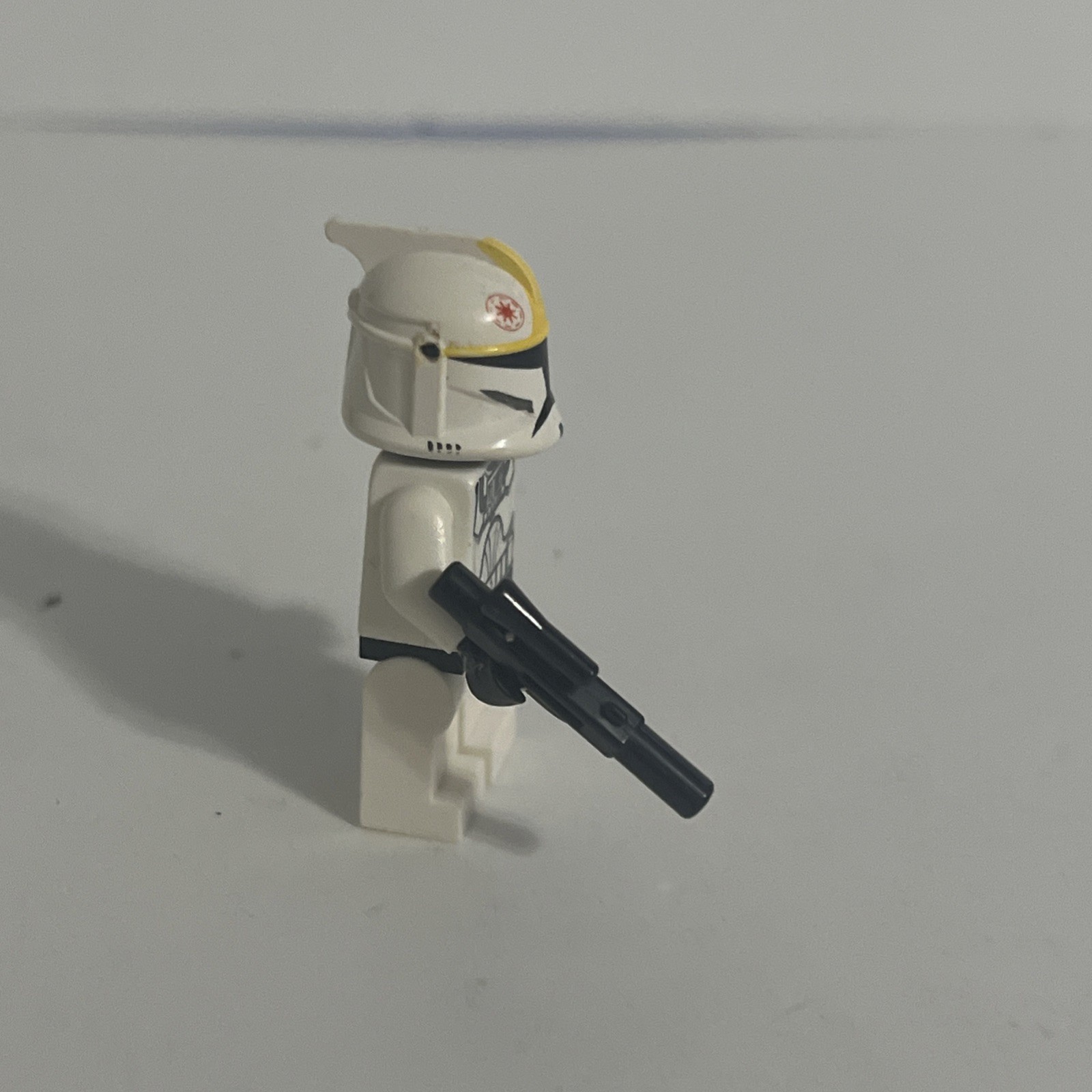 Lego Clone Pilot Minifigure With Blaster Rifle