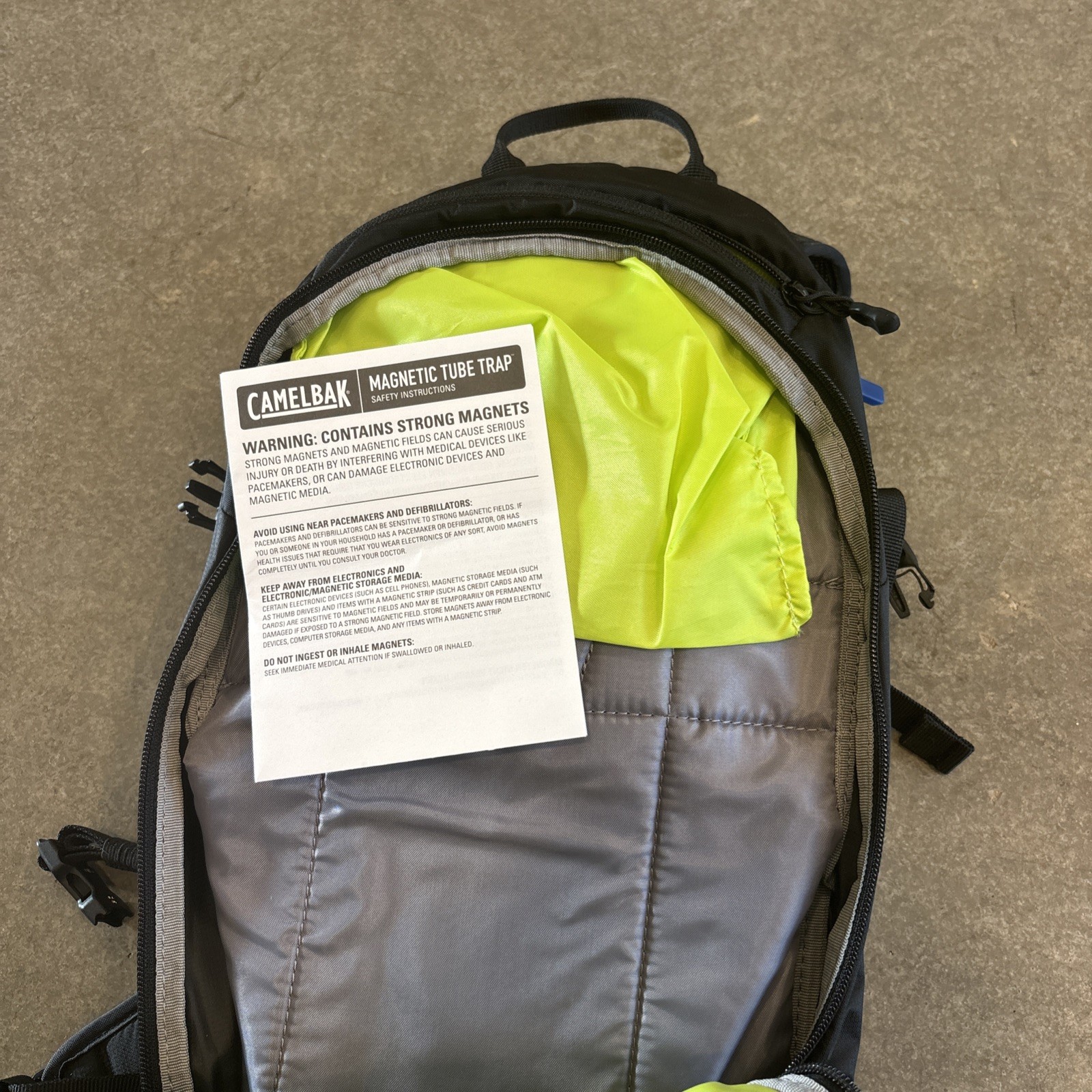 CamelBak Mule Hydration Carrier Pack 3L Black Backpack Day Pack Water