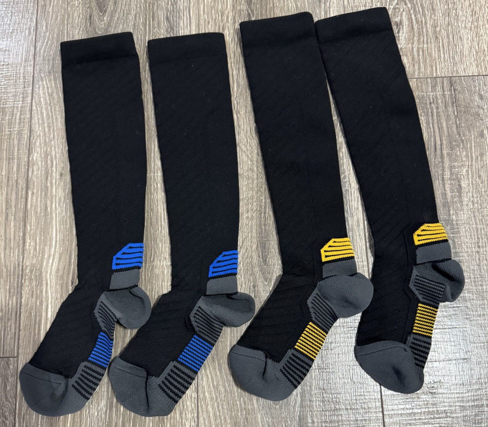 Sonoran Compression Socks 10 Pair-- 5-Black/Gold--5- Black /Blue --Size S/M