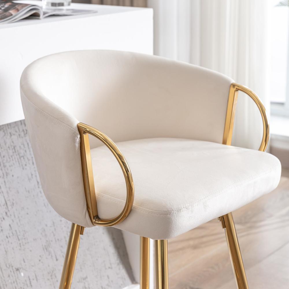 Sturdy and Durable Set of 2 Bar Stools with Chrome Footrest and Base Velvet