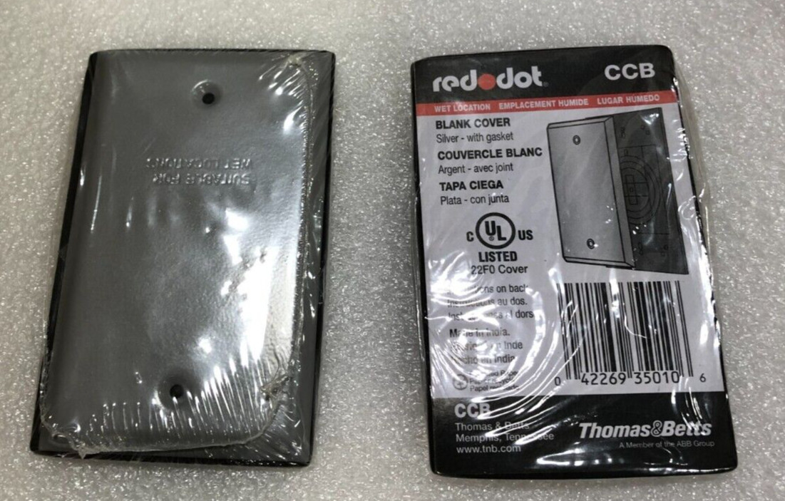 red dot blank cover CCB (22F0 cover), silver with gasket, wet location (Qty. 1)