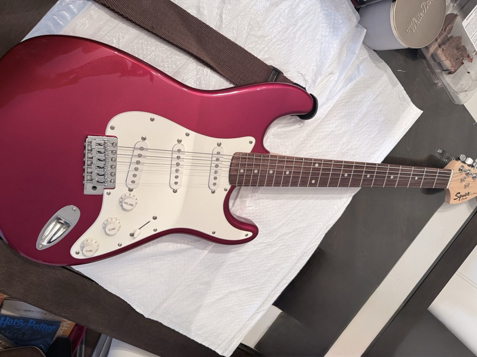 Squier Stratocaster  Guitar by Fender - Candy Apple Red