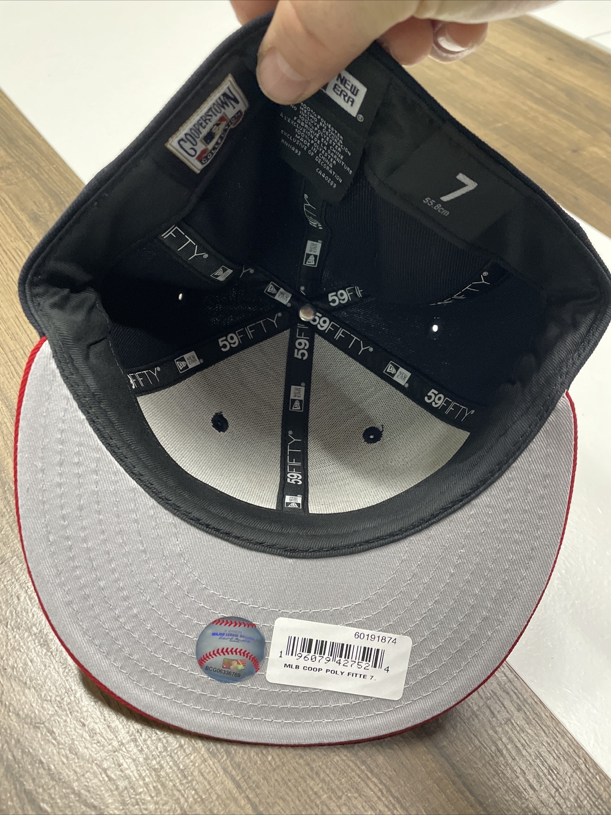NEW Mens New Era Cleveland Indians Fitted 7 59FIFTY Blue Red C Logo Hat Cap NWT