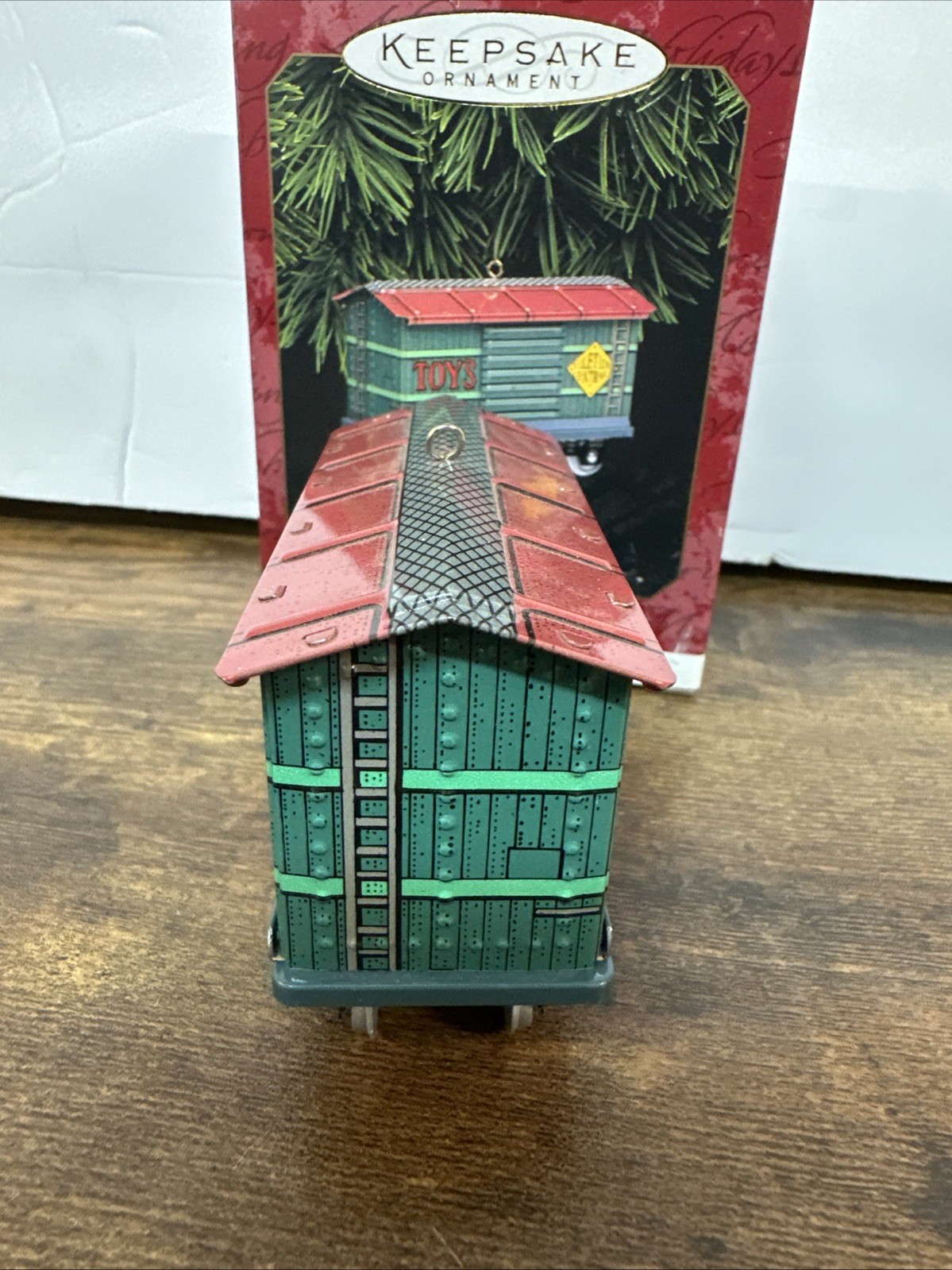 Hallmark Keepsake Ornament Yuletide Central 1997