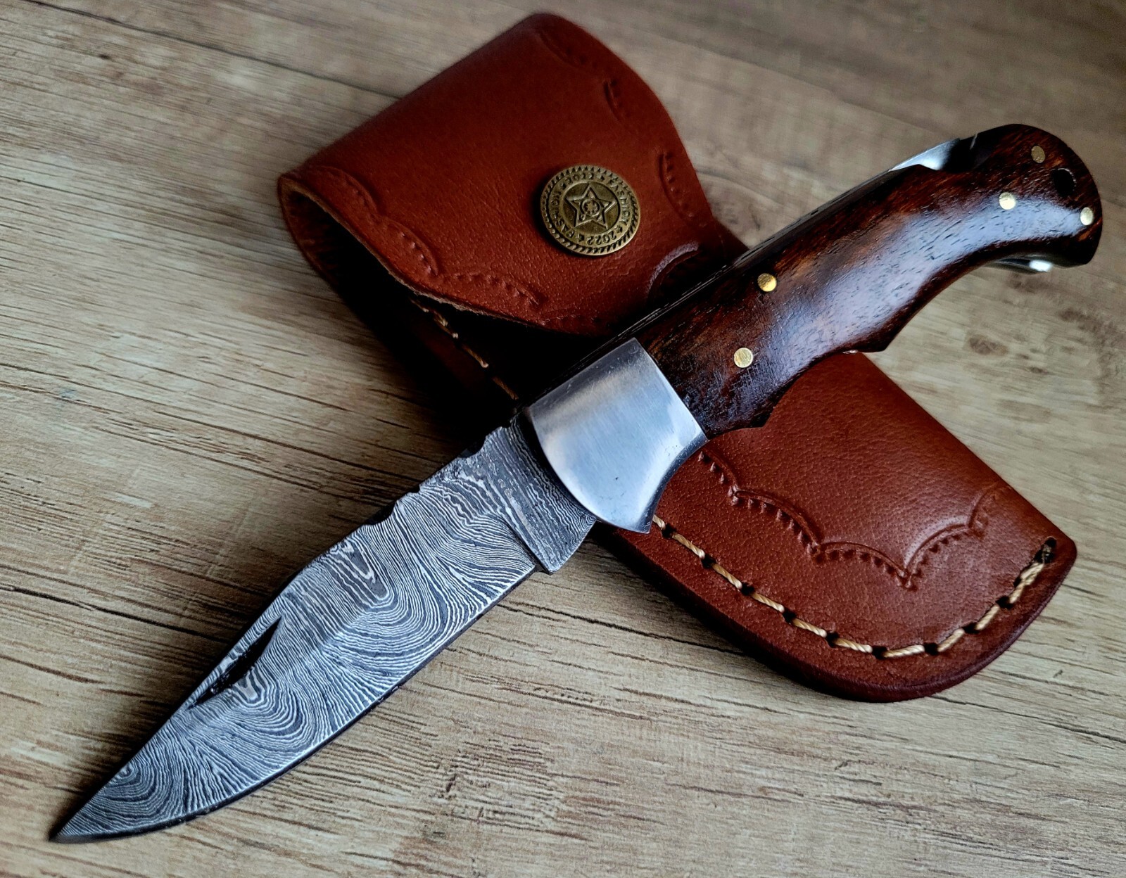 brown hunting survival handmade folding DAMASCUS knife with leather sheat B