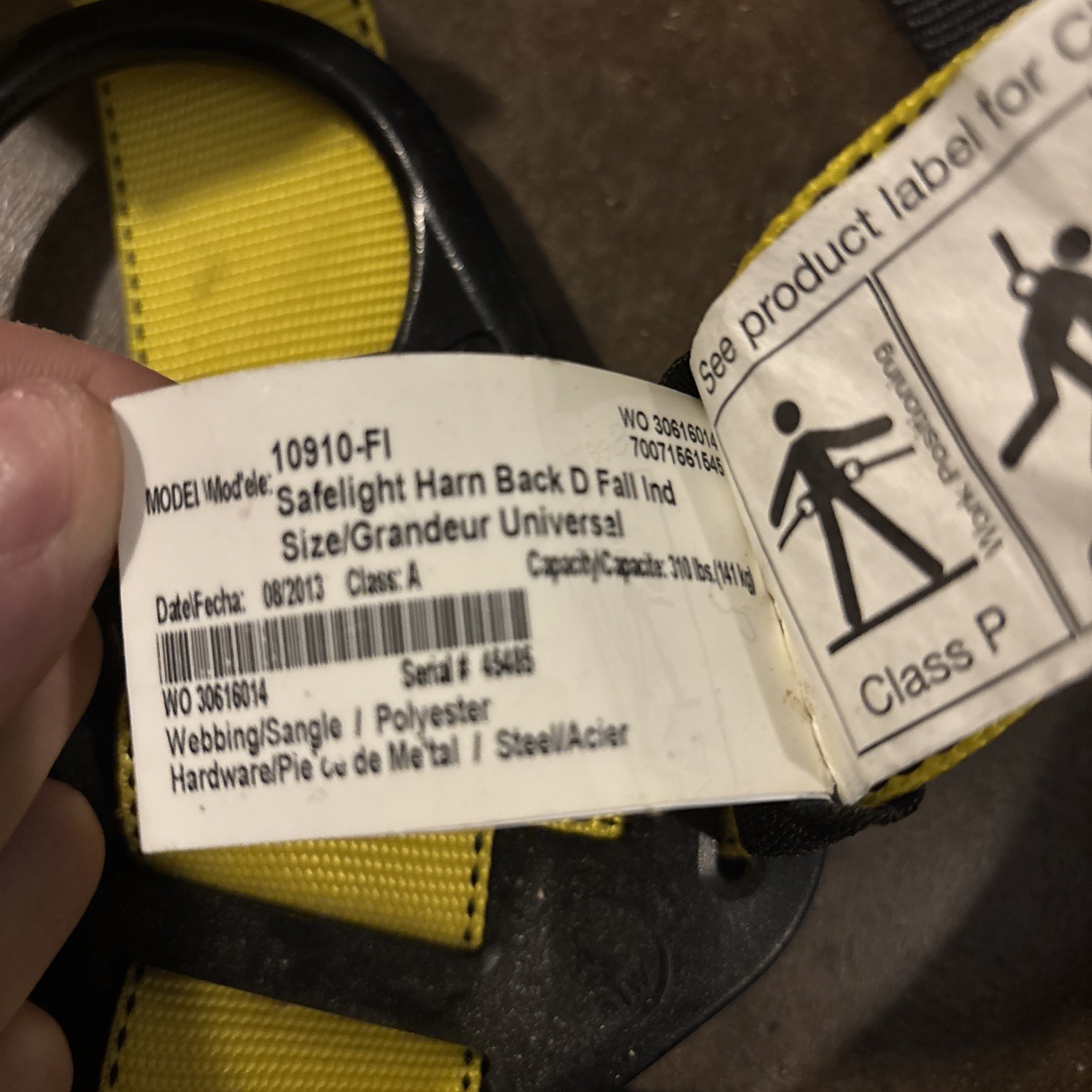 3M™ SafeLight Fall Protection Harness 10910-Fl Universal Size