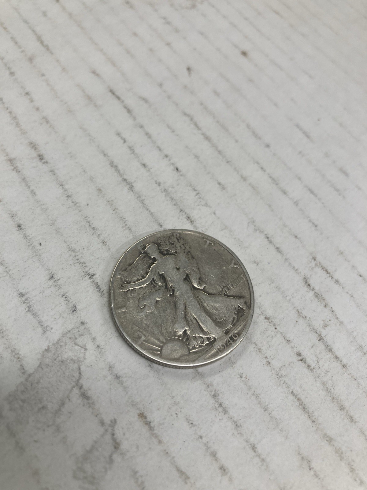 1946 (P) Walking Liberty Half Dollar US 90% Silver