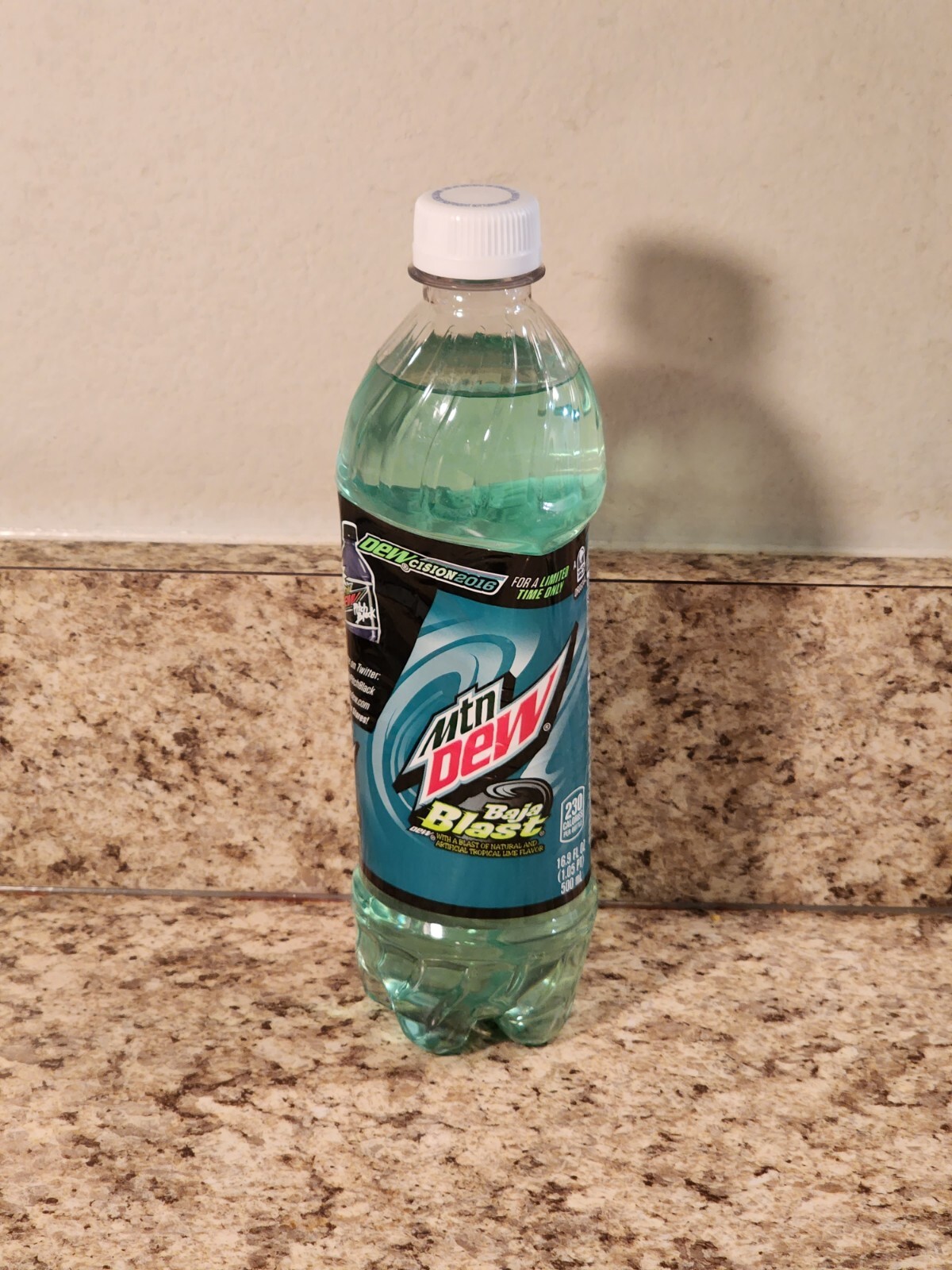 Mountain Dew Baja Blast Full 16.9oz Bottle Dewcision (2016)