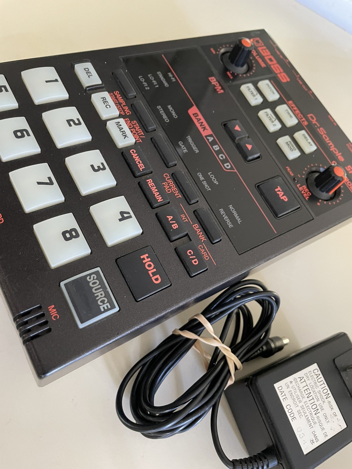 Roland SP-202 Dr. Sample Sampler (with Power Cord)