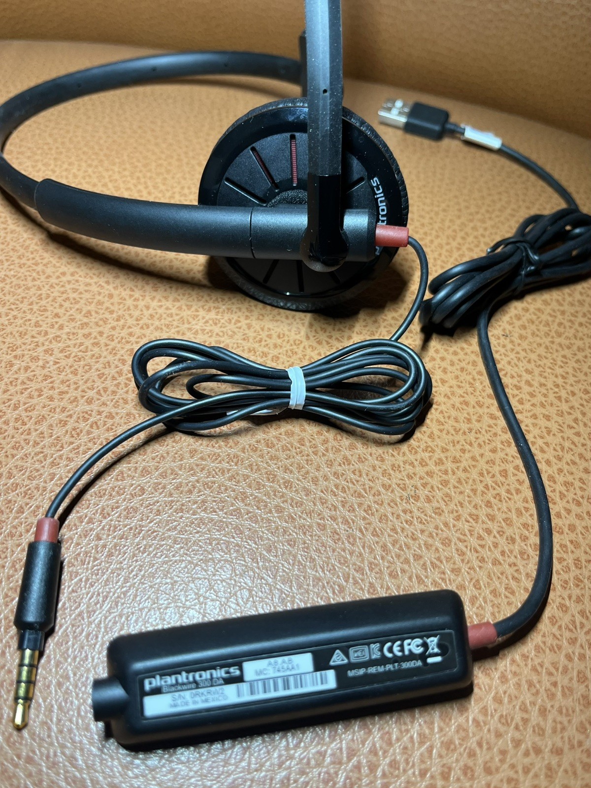 Plantronics Blackwire 300 DA Stereo USB Computer Headset w/ USB Adapter