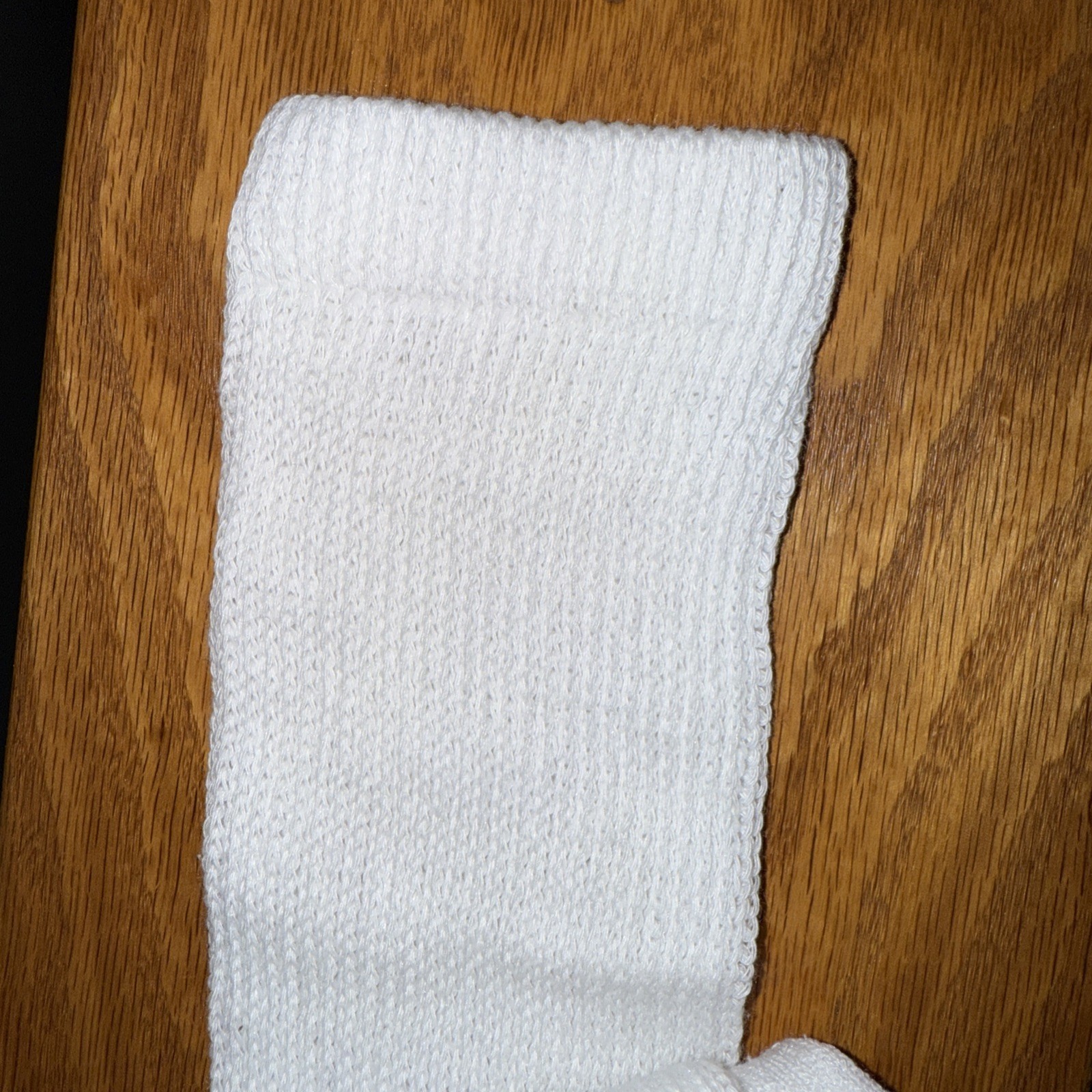 Mens White Diabetic Comfort Socks