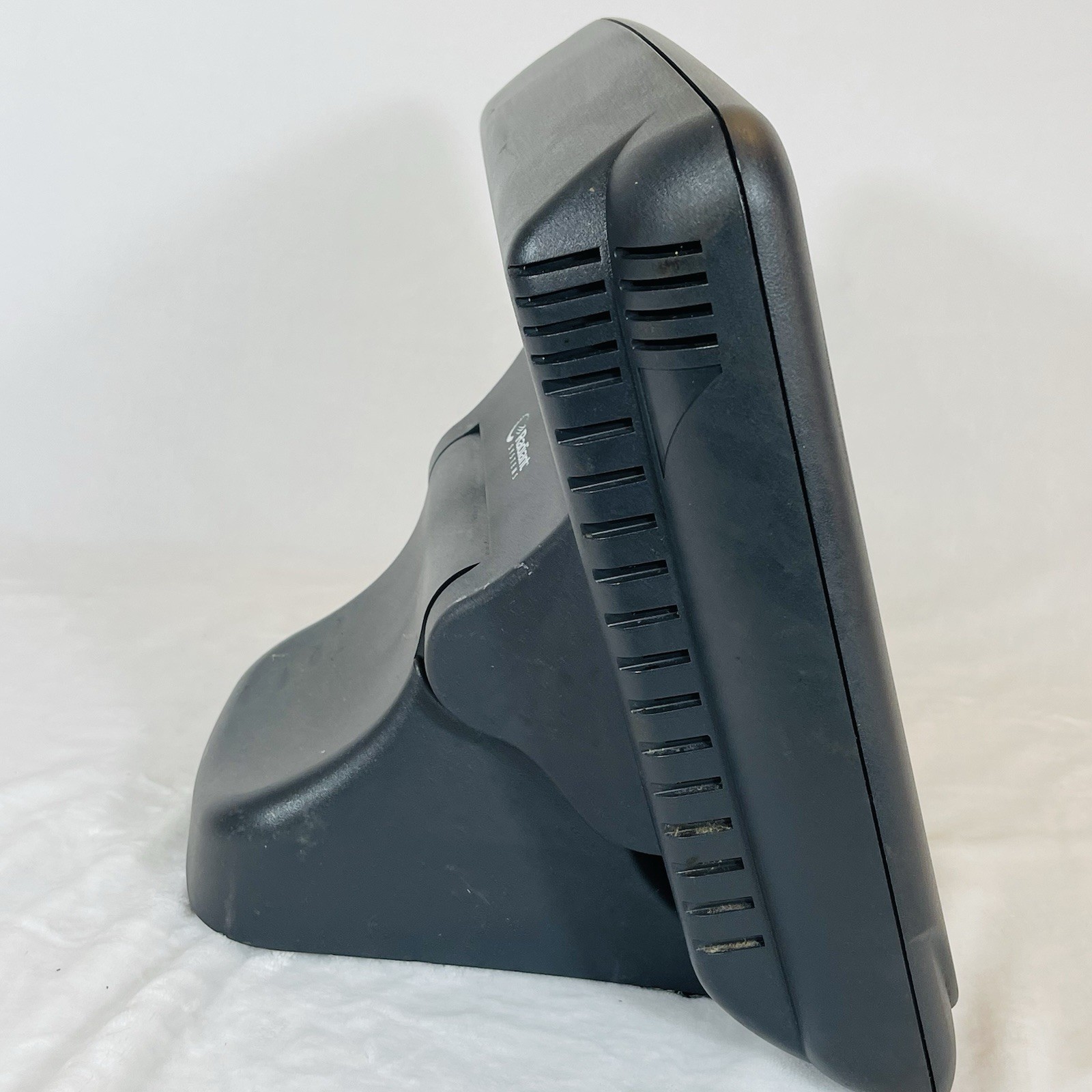 Radiant 7752 | Touchscreen POS Terminal W/ Card Scanner