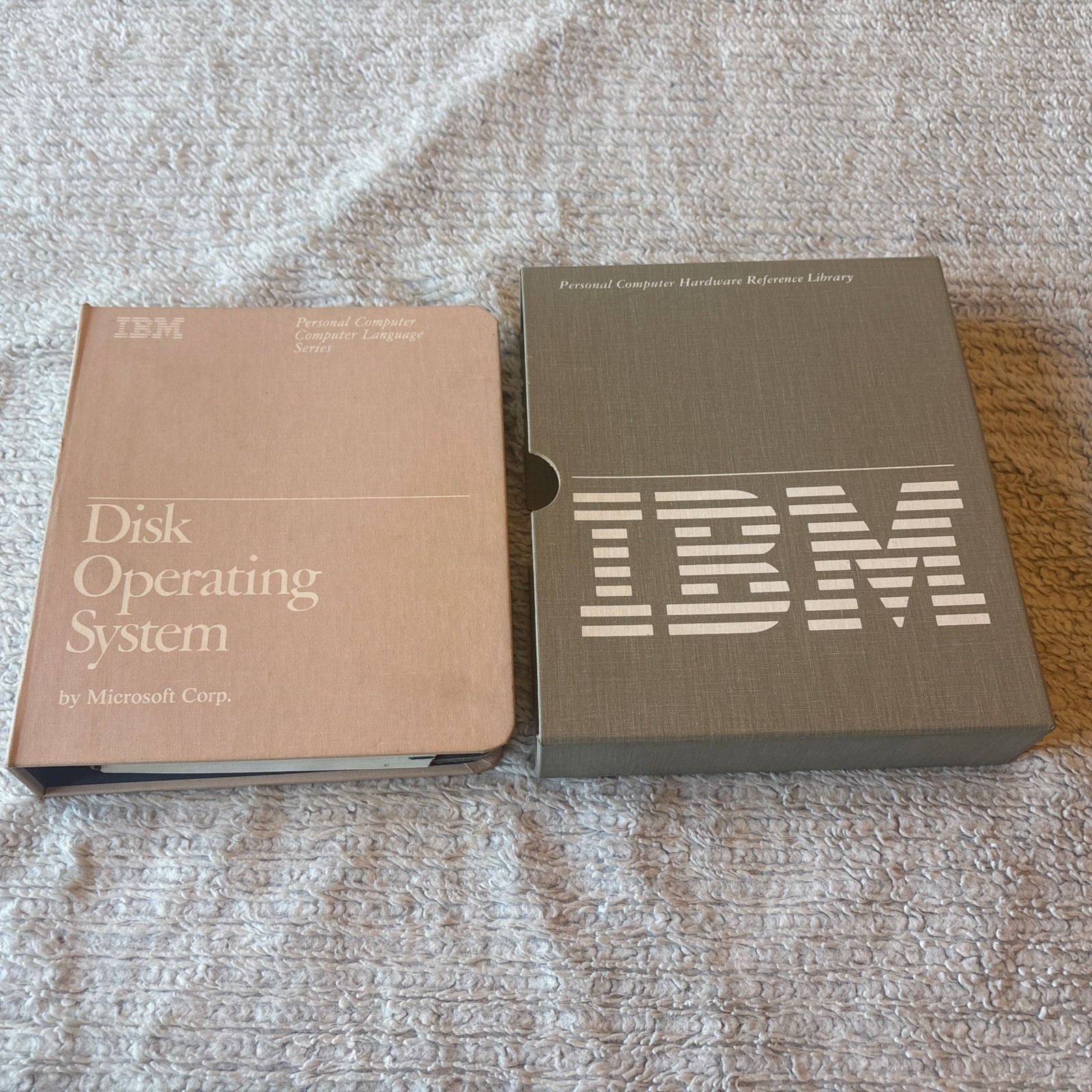 Vintage 1983 IBM DOS 2.10 6024120 5.25" Disk Operating System Original Manual Tk