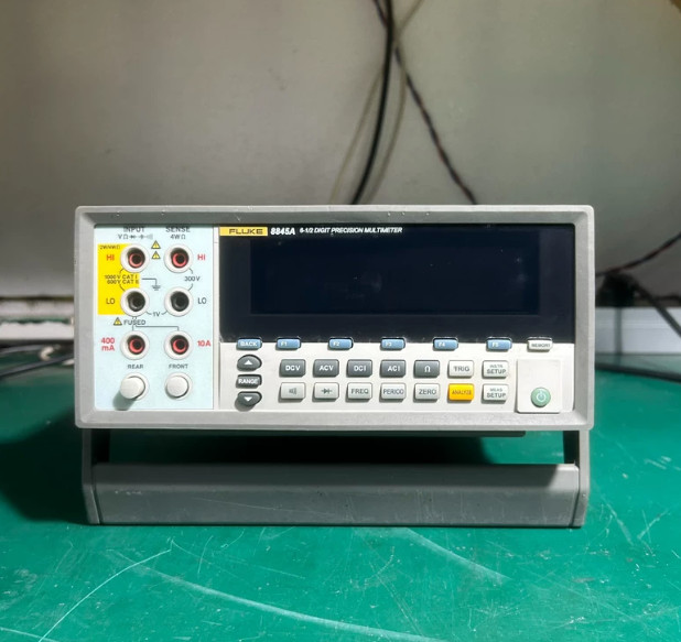 1PCS USED Fluke 8845A 6-1/2 Digit Precision Multimeter
