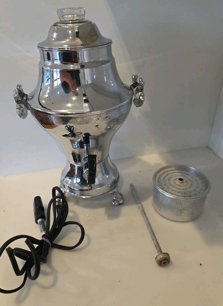 VTG United Automatic Percolator Coffee Maker 840 w/ Cord Silver TESTED