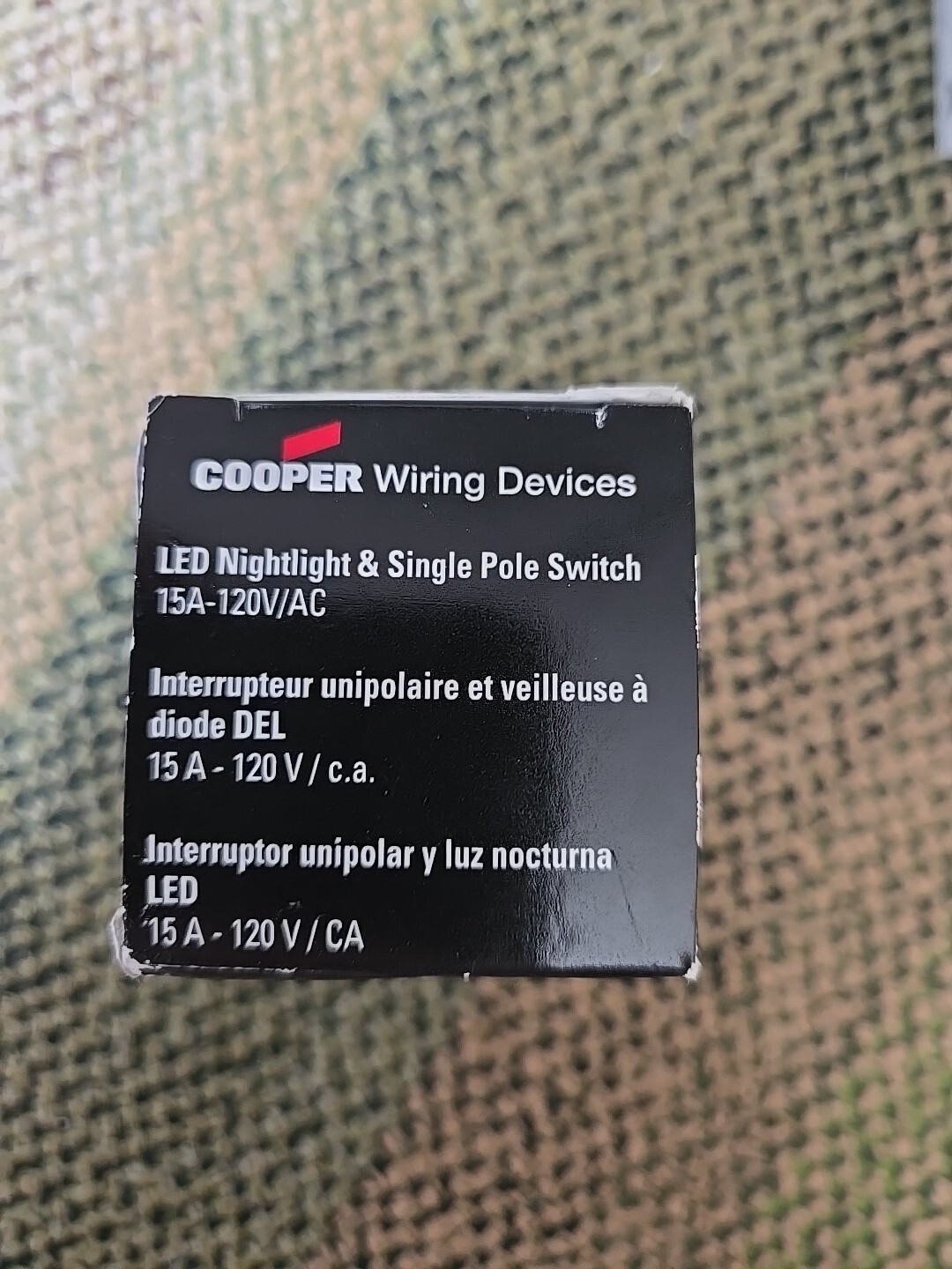 Cooper Dimmable LED Nightlight & Switch 15A 120VAC Ivory 7738V-BOX