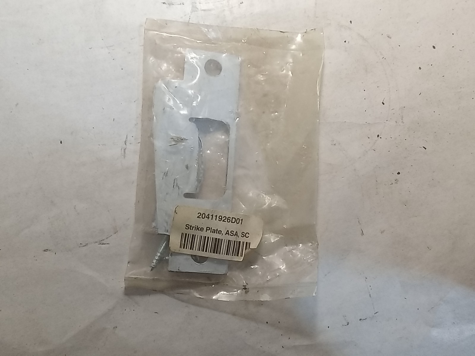STRIKE PLATE 20411926D01 (L4C)