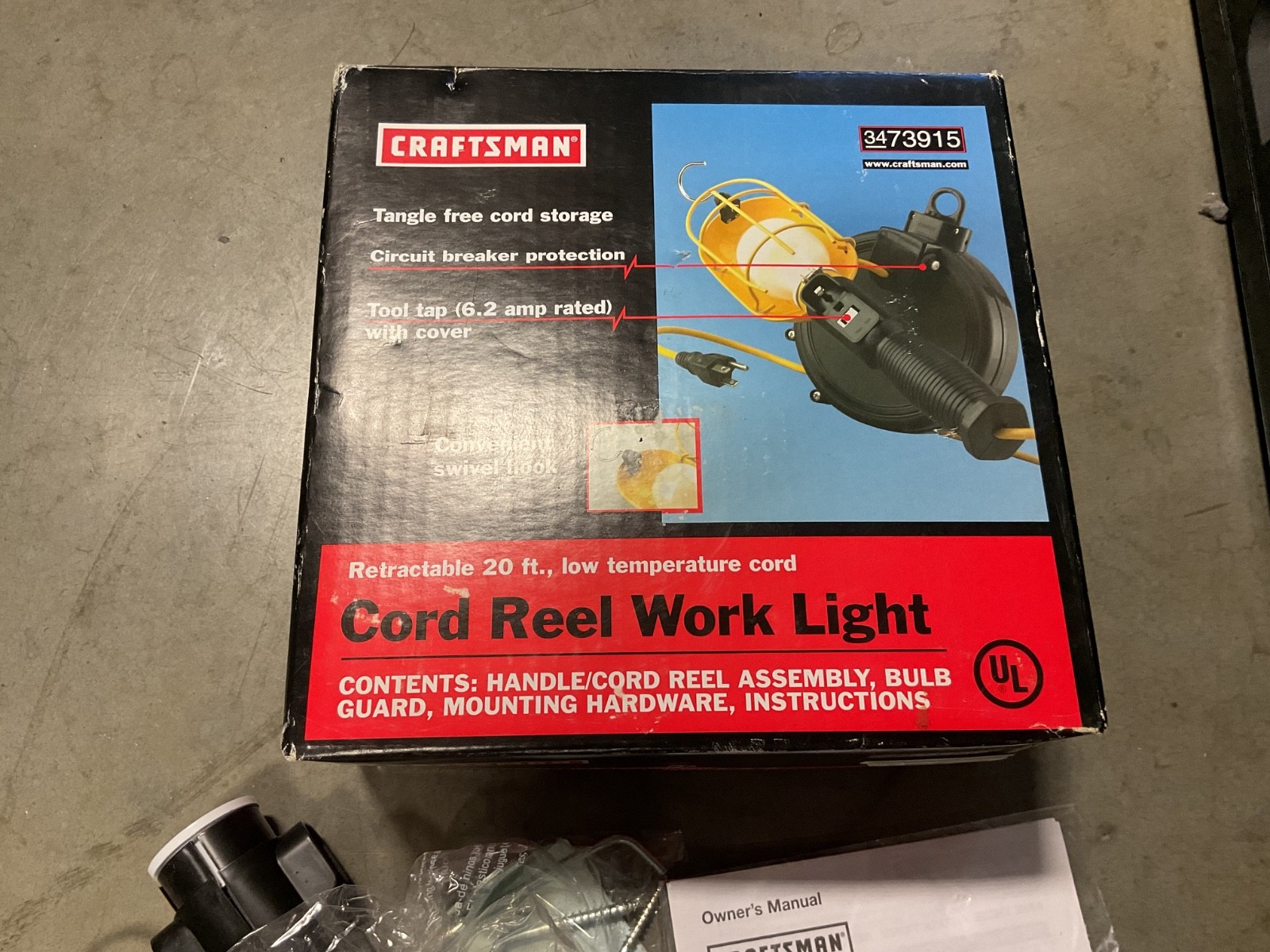 Craftsman Retractable 20 Ft Corded Retractable Work Light Tool !LOOK!