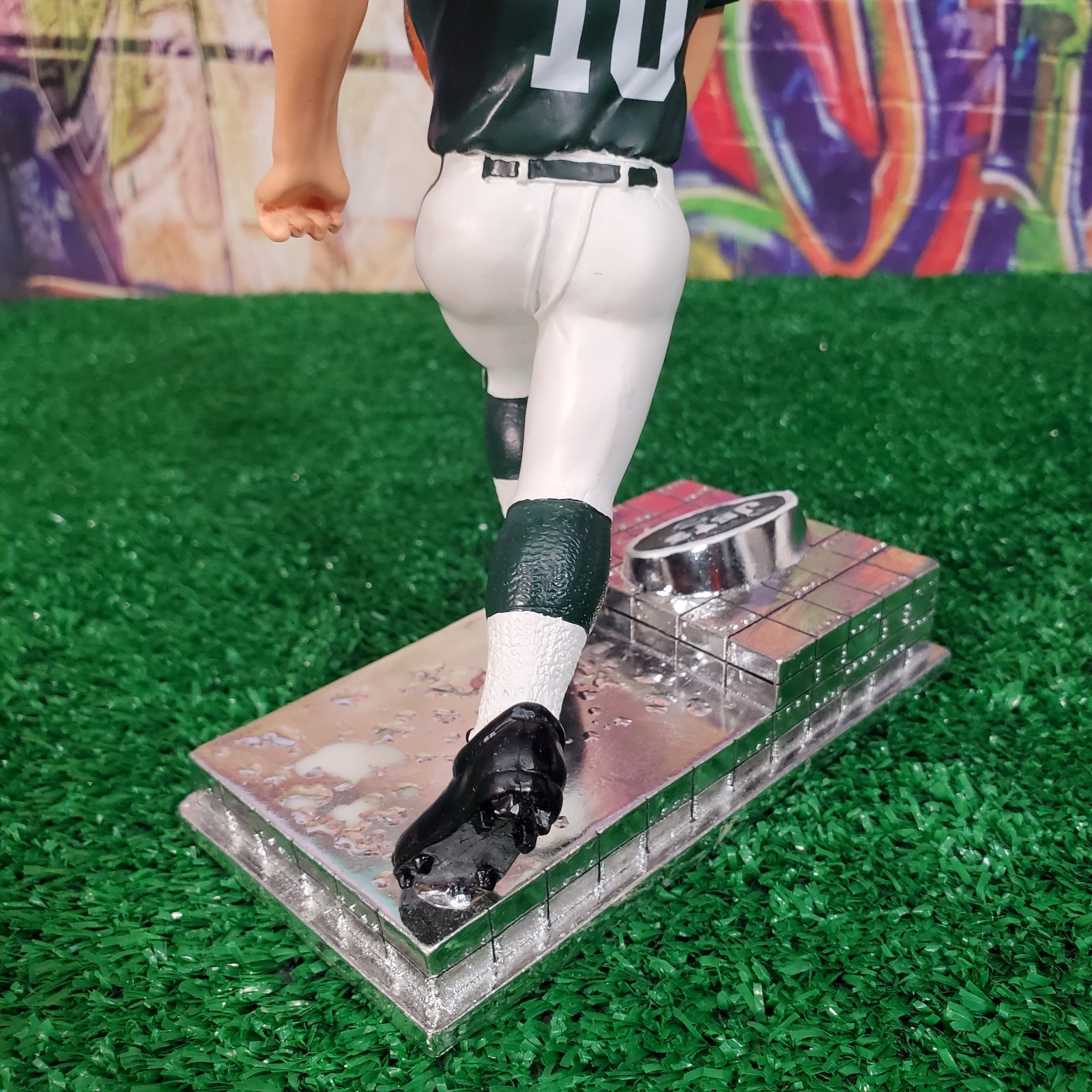 Chad Pennington NFL Bobblehead Player Platinum Series #/2005