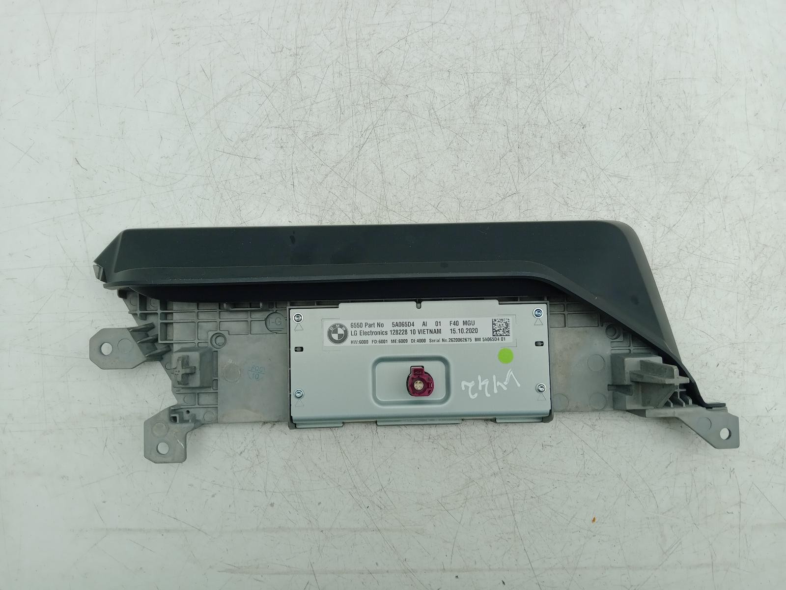 BMW 1 SERIES DISPLAY SCREEN 5A065D4 F40 2019-2025