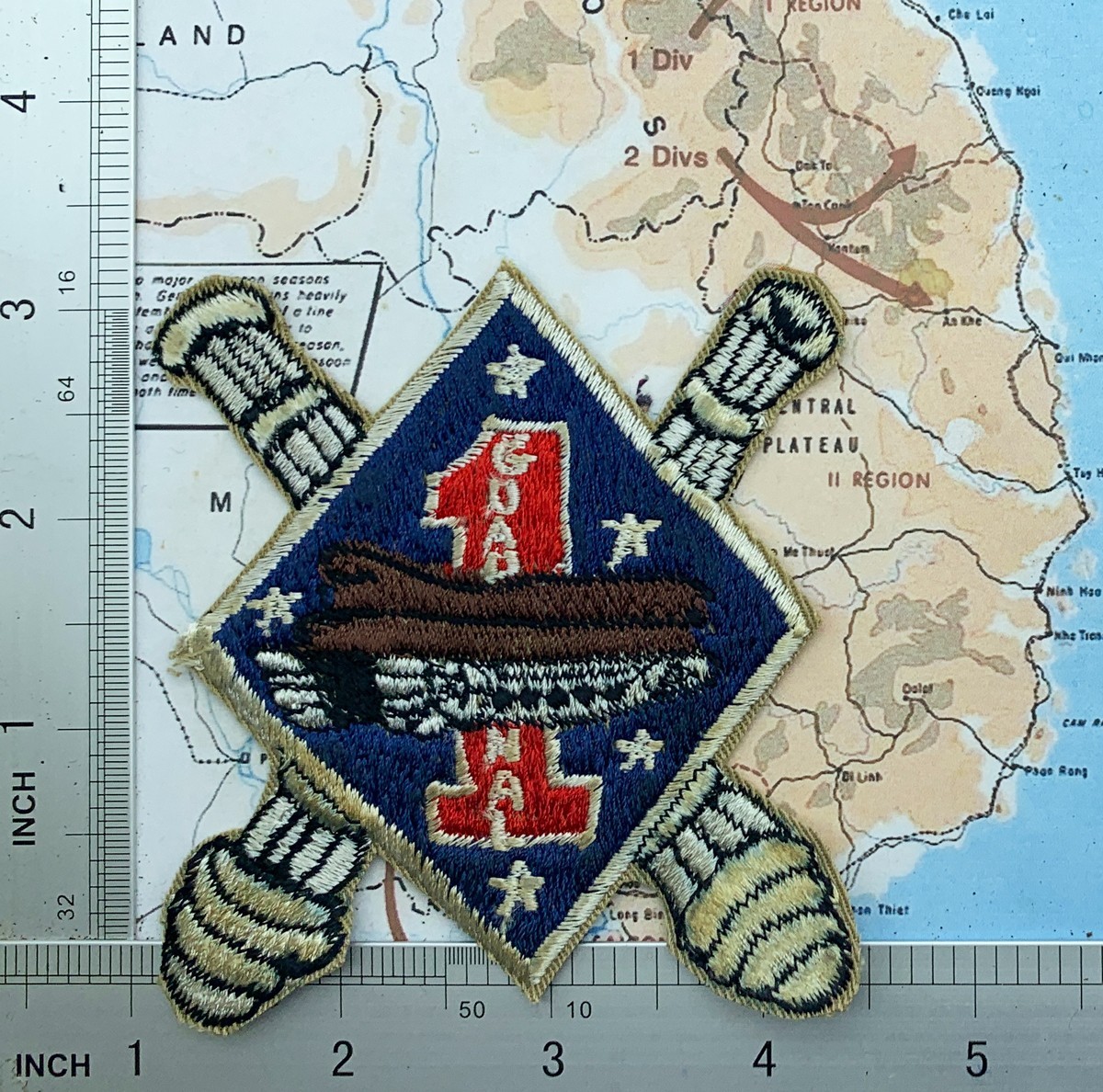 Patch , USMC 1st Marine Division , 1st Tank Battalion , t9-572
