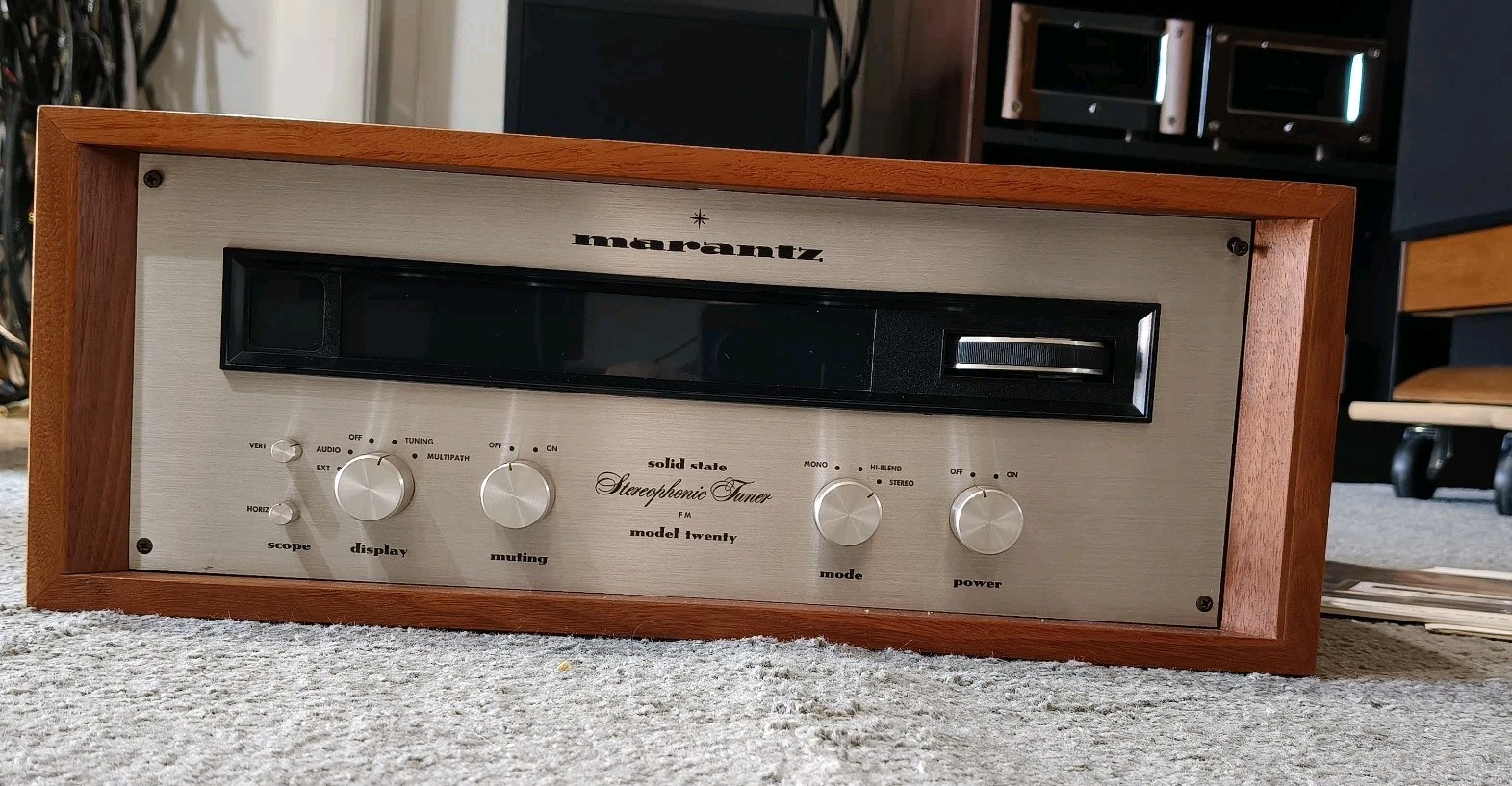 MARANTZ 20 TWENTY VINTAGE SINTO RADIO TUNER WITH OSCILLOSCOPE AND WOODEN CASES