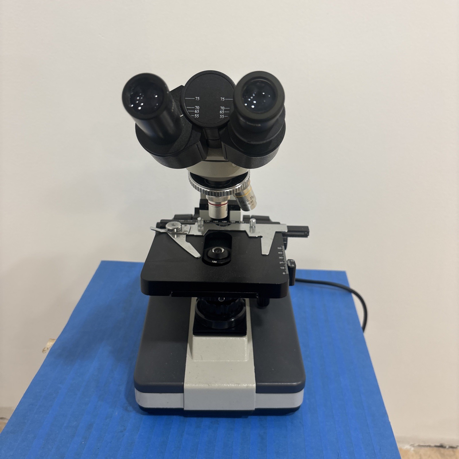 Walter Compound Microscope 360 Rotating Head 4X40X 10X