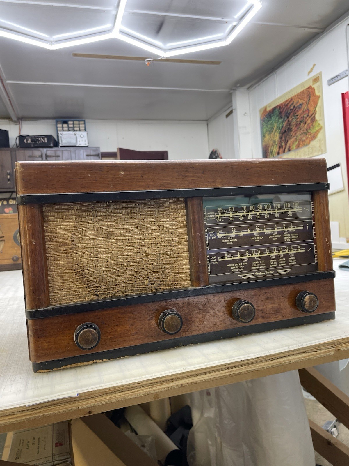 6H43 VINTAGE DECO PRE-WAR AM/SHORTWAVE TUBE Not Tested