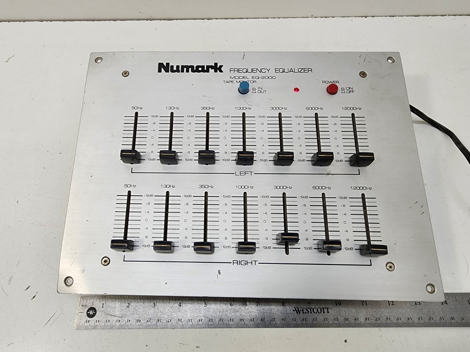 NUMARK FREQUENCY EQUALIZER MODEL EQ-2000 TAPE MONITOR UNTESTED POWERS ON